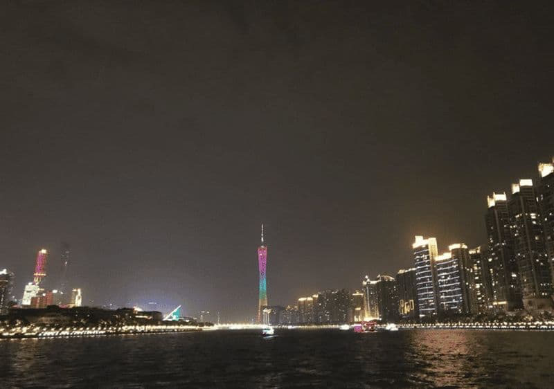 Billet Croisière nocturne sur la rivière des Perles avec transferts privés à Guangzhou