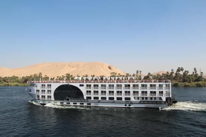 Billet Au départ du Caire : Croisière de 4 jours sur le Nil à Louxor avec vol en montgolfière