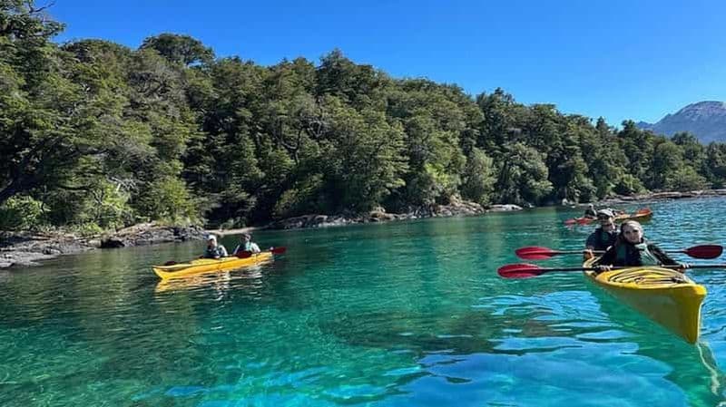 Billet Villa la Angostura : excursion d'une demi-journée en kayak avec pique-nique