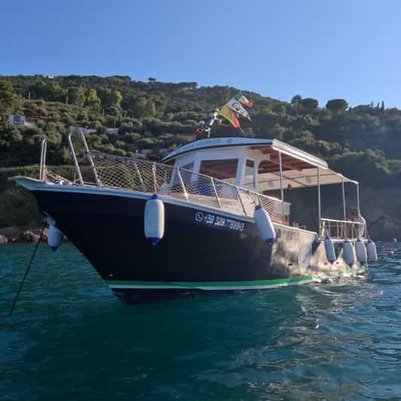 Billet Excursions en bateau à Cefalù avec plongée et apéritif