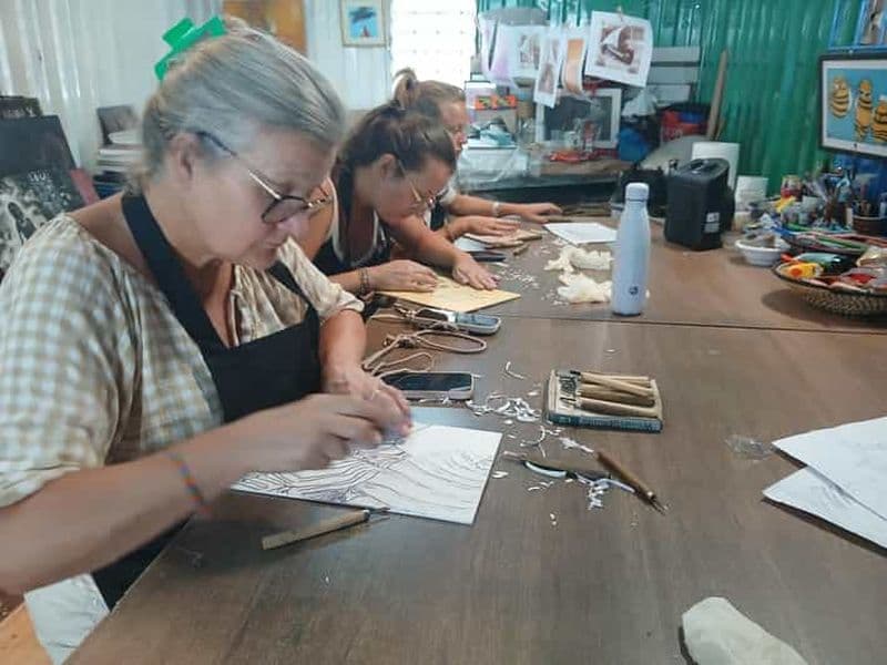 Billet Nairobi : atelier de gravure sur bois, une expérience créative