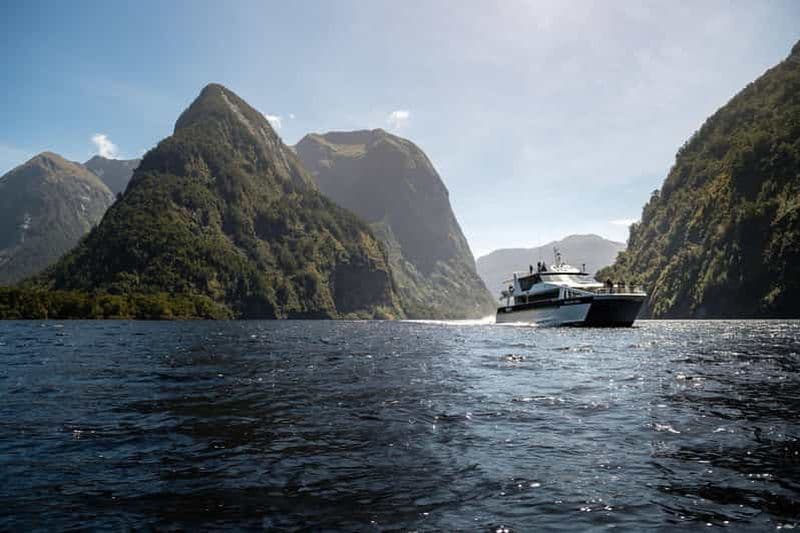 Billet Depuis Manapouri : Excursion d'une journée dans la région sauvage de Doubtful Sound