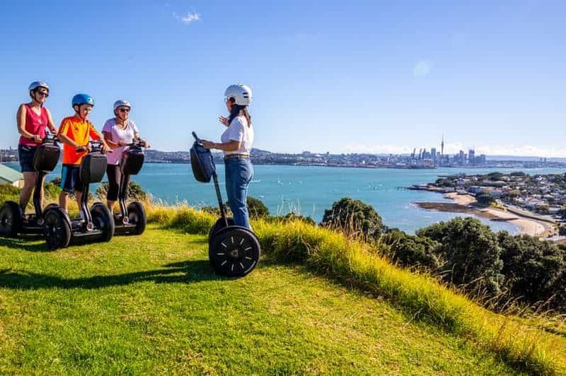 Billet Auckland : Segway jusqu'au sommet du volcan North Head