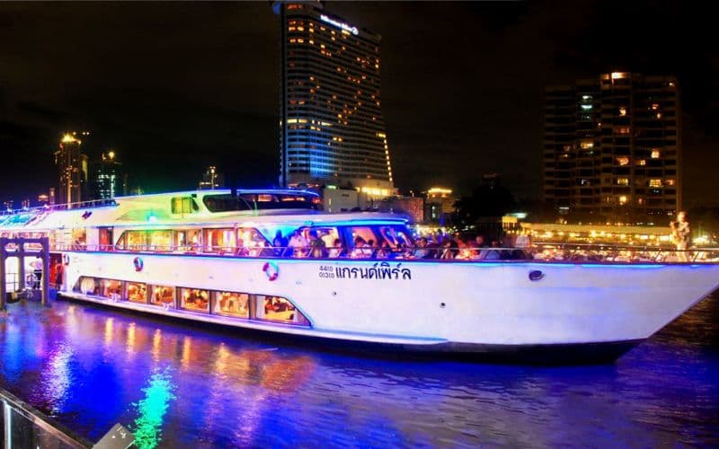 Billet Croisière "Grand Pearl" avec dîner buffet, musique live et danse classique thaïlandaise