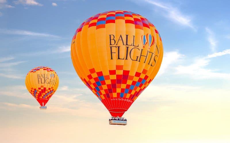 Billet Vol en montgolfière au lever du soleil à Dubaï avec navettes de/vers l'hôtel