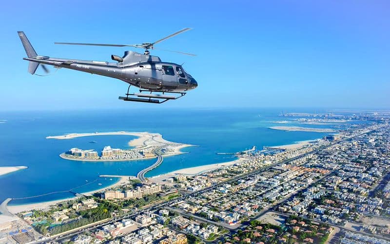 Billet Vol en hélicoptère de 25 minutes à Dubaï depuis l'Atlantis The Palm
