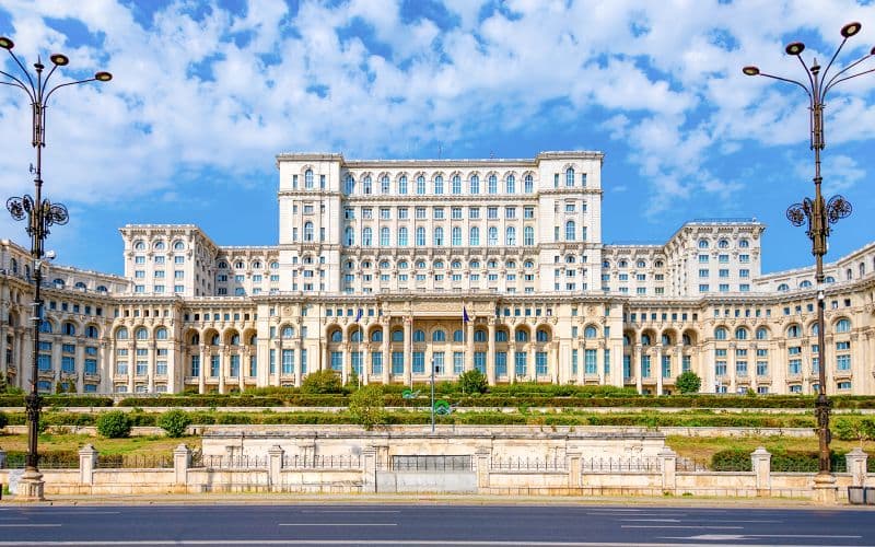 Billet Visite guidée du Palais du Parlement de Bucarest avec billets coupe-file