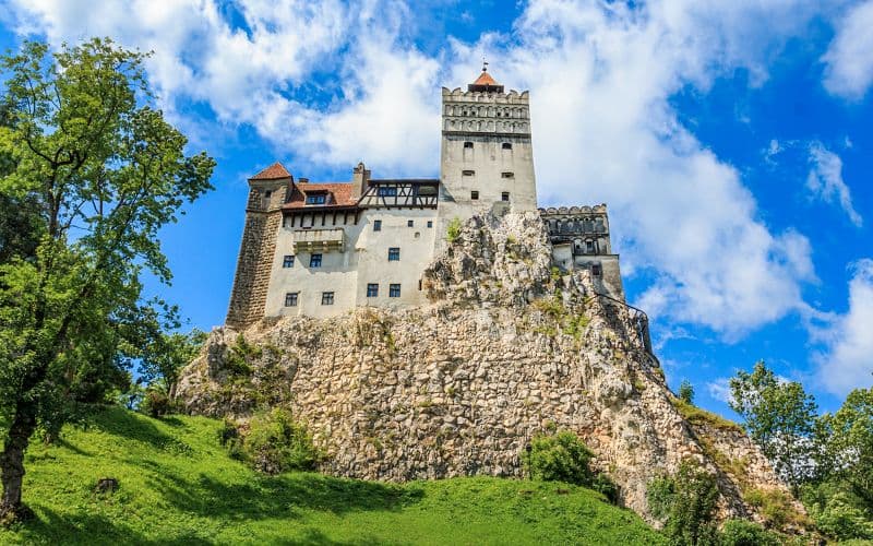 Billet Au départ de Bucarest : Château de Bran, château de Peles et visite guidée de Brasov en petit groupe