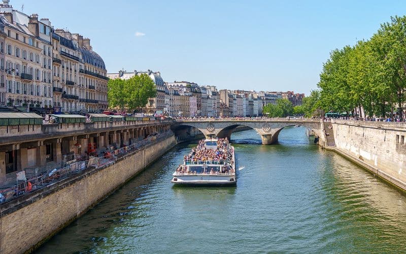 Billet Croisière touristique sur la Seine et le canal Saint-Martin