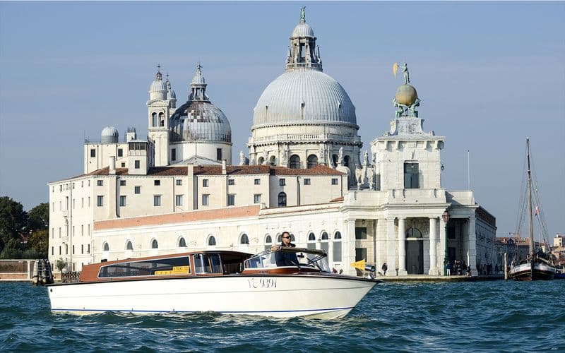 Billet Transferts privés en bateau-taxi : Aéroport de Venise Marco Polo vers/depuis Venise