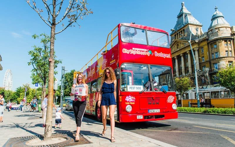 Billet City Sightseeing : Visite en bus Hop-On Hop-Off de Budapest avec croisière sur le Danube