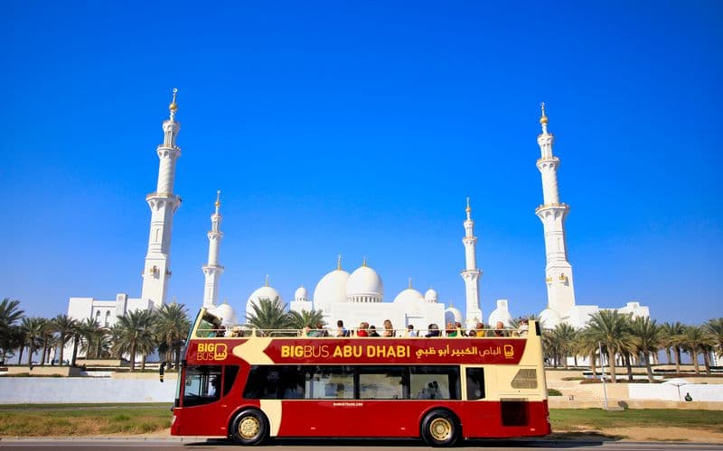 Billet Big Bus : Tour en bus Hop-On Hop-Off d'Abu Dhabi avec en option des billets pour le Musée du Louvre et la visite du Palais présidentiel