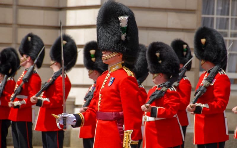 Billet Cérémonie de relève de la garde au Palais de Buckingham