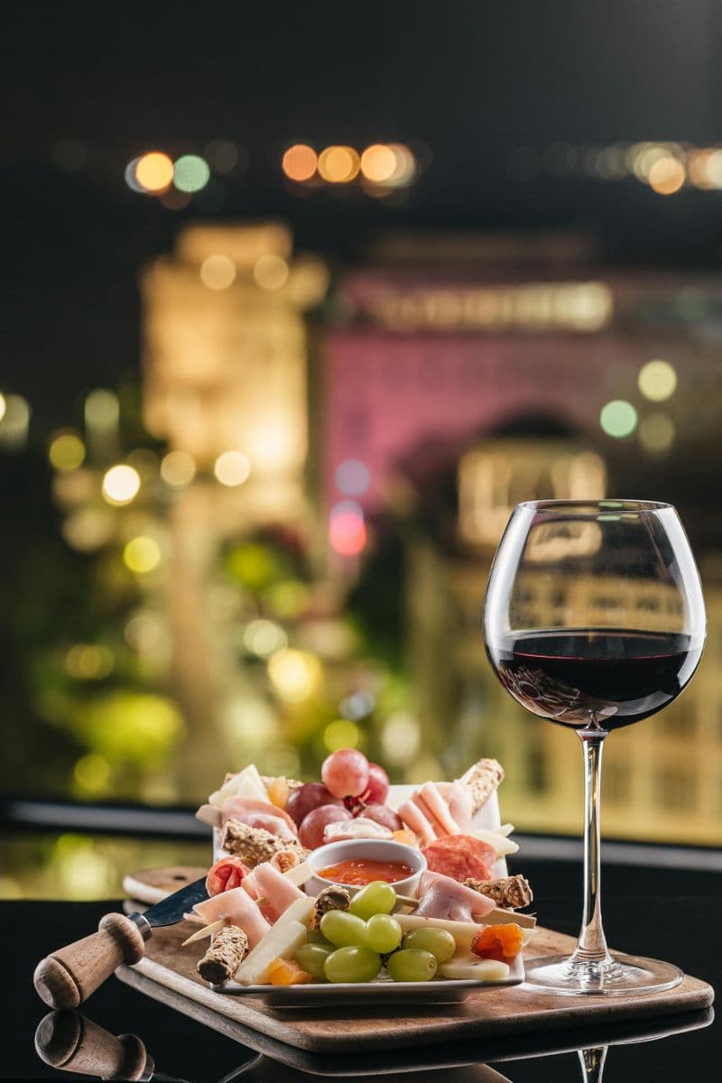 Billet Réservation avec menu au Skyline Bar de la Tour OTE à Thessalonique