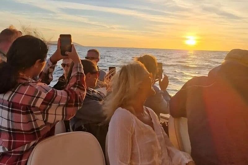 Billet Excursion à la Grotte Bleue et à Hvar avec snorkeling