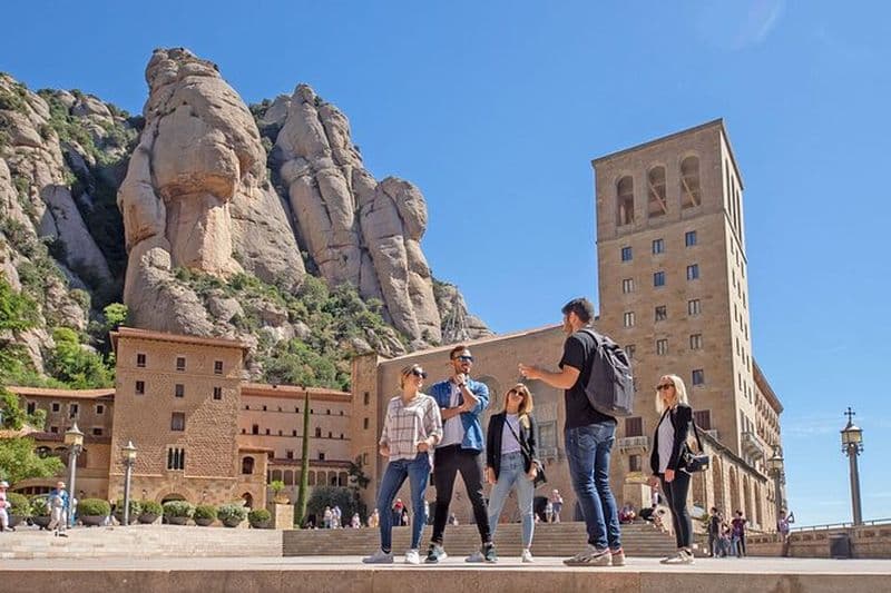 Billet Excursion à Montserrat, Gérone et sur la Costa Brava depuis Barcelone