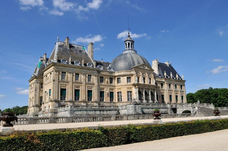 Billet Excursion aux châteaux de Fontainebleau et de Vaux-le-Vicomte depuis Paris