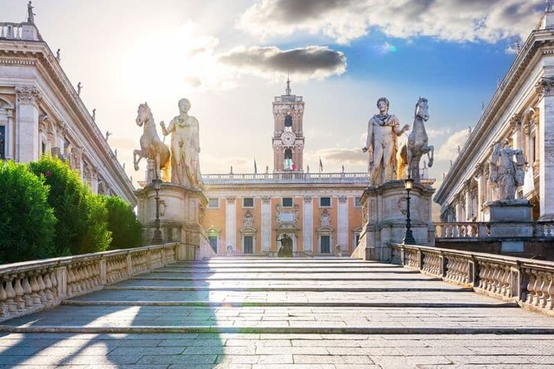 Billet Visite guidée privée des Musées du Capitole de Rome avec option de transferts inclus