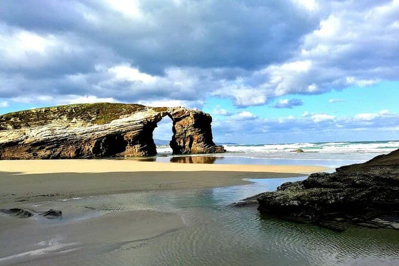 Billet Excursion à la Plage des Cathédrales et à Tapia de Casariego depuis Saint-Jacques-de-Compostelle