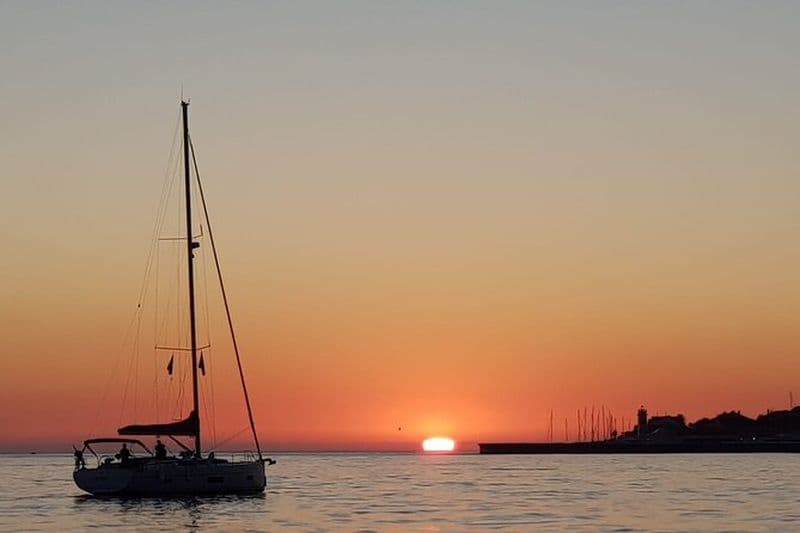 Billet Croisière au coucher du soleil à Cascais