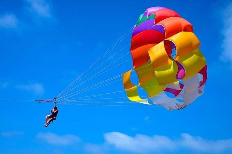 Billet Expérience de parasailing à Hurghada