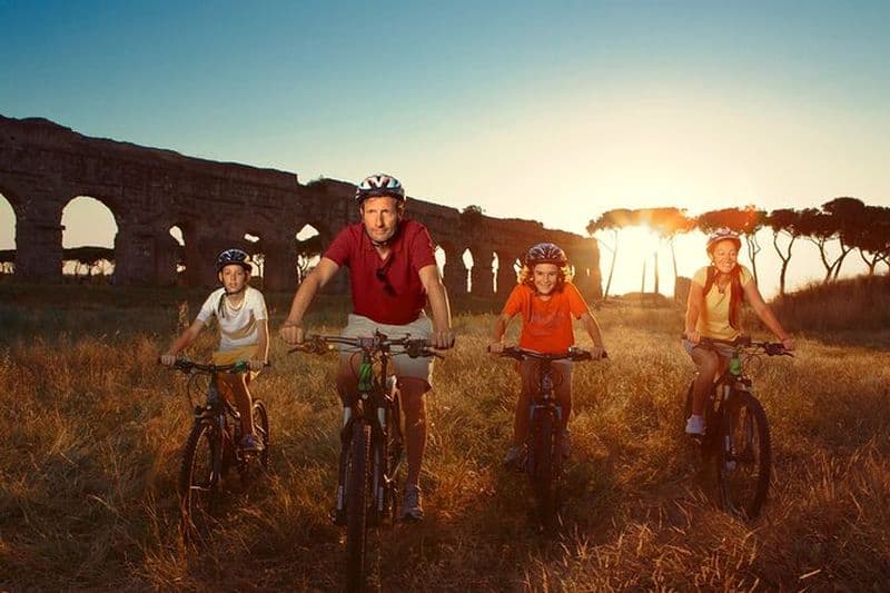 Billet Balade en vélo électrique sur la Voie Appienne de Rome, les aqueducs et les catacombes