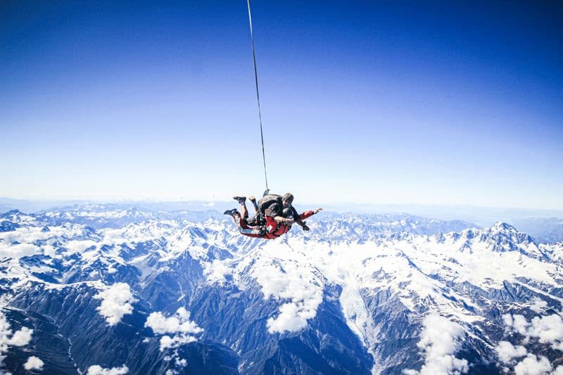 Billet Saut en parachute en tandem à 18 000 pieds au-dessus des glaciers Franz Josef et Fox