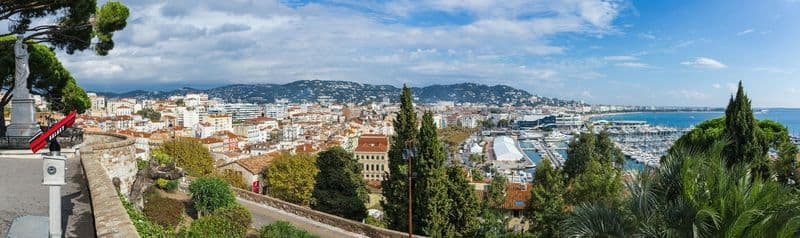 Billet Excursion privée d'une demi-journée à Antibes depuis le port de Cannes