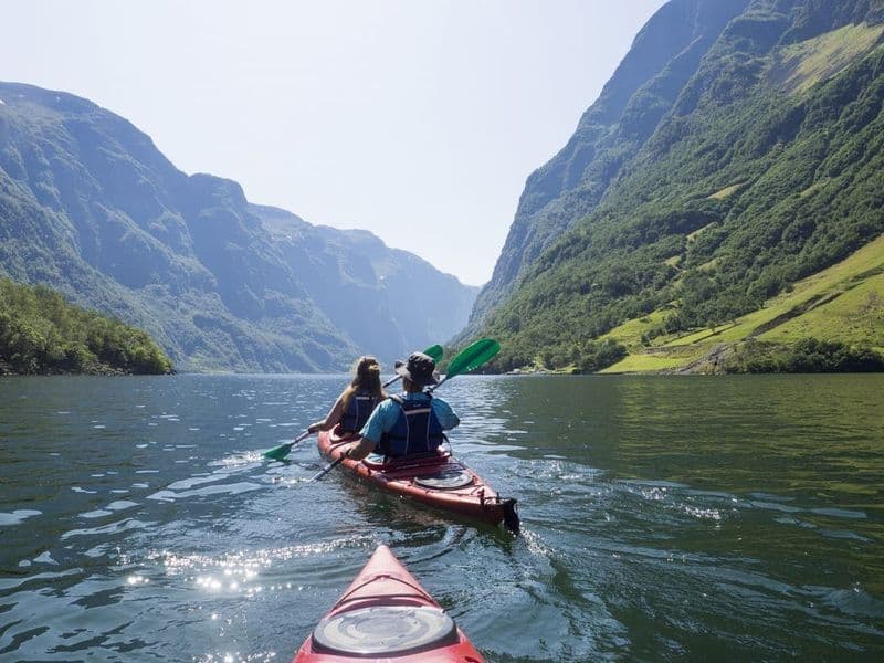 Billet Expérience guidée en kayak de mer dans le Nærøyfjord