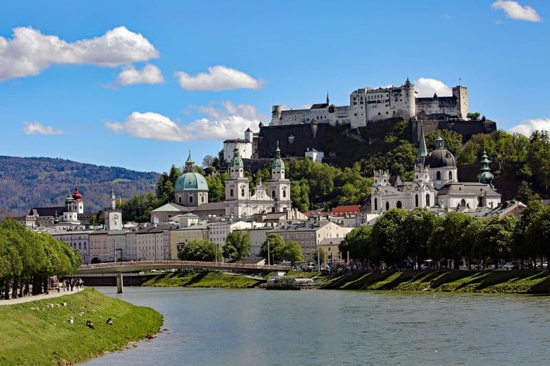 Billet Tournée originale de La Mélodie du bonheur au départ de Salzbourg