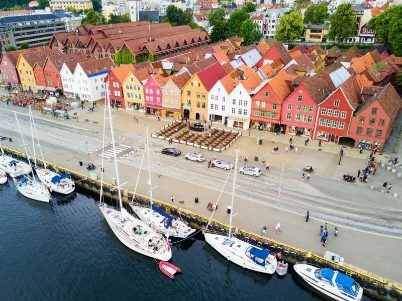 Billet Visite à pied des points forts de la ville de Bergen avec un guide local