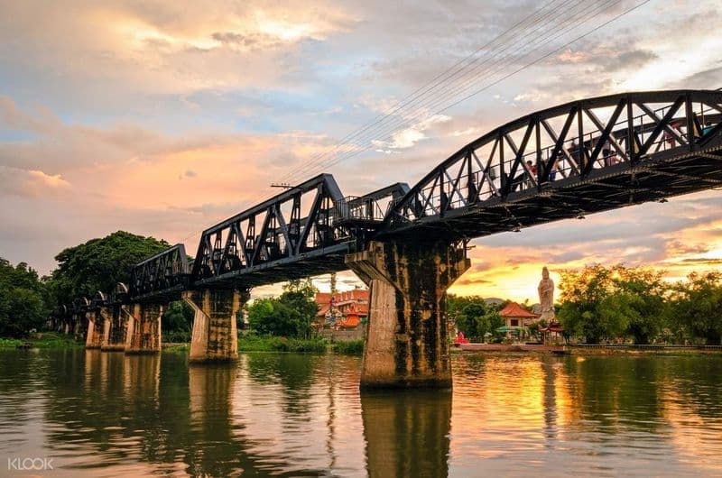 Billet River Kwai Bridge Tour with Train Ride, Long Tail Boat and Lunch