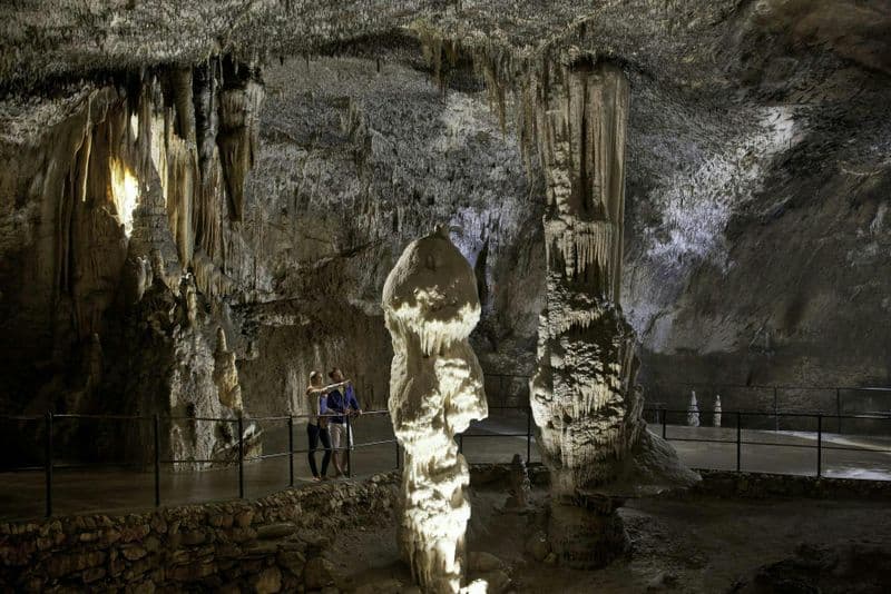 Billet Visite de la grotte de Postojna et du château de Predjama au départ de Ljubljana