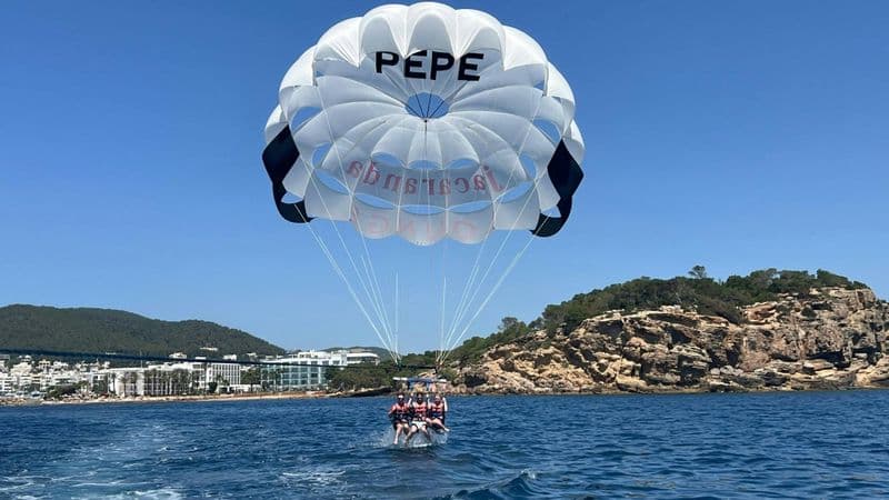Billet Expérience de parachute ascensionnel à Santa Eulalia, avec Es Cana Ski Pepe