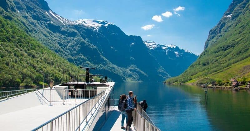 Billet Visite guidée d'une journée à Flåm avec croisière dans le Nærøyfjord et chemin de fer de Flåm