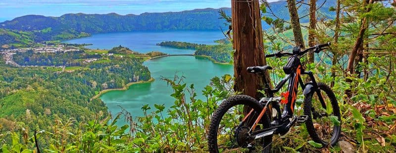 Billet Visite guidée en VTT électrique à Sete Cidades
