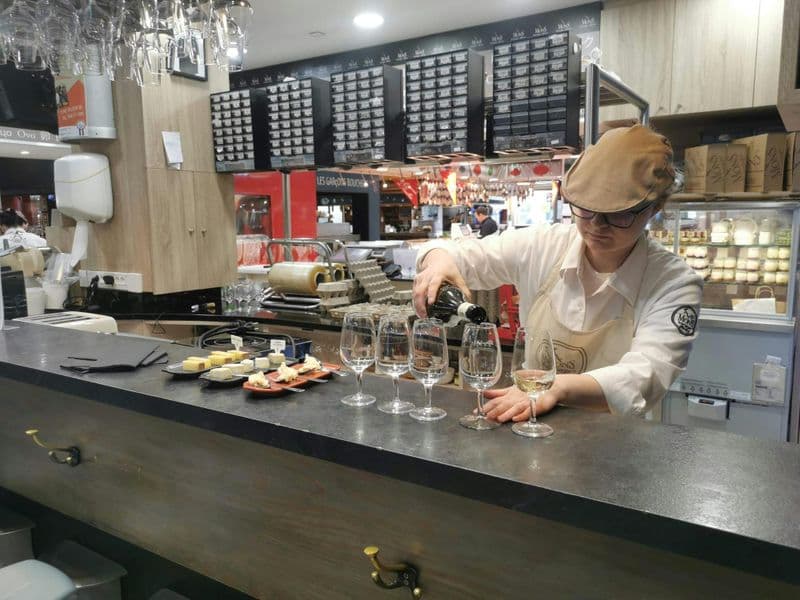 Billet Visite gourmandes des halles de Lyon Paul Bocuse