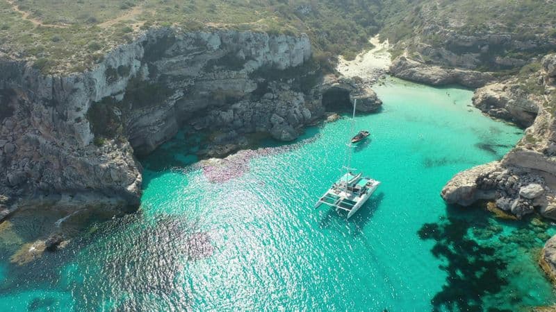 Billet Excursion en catamaran sur la plage d'Es Trenc avec barbecue