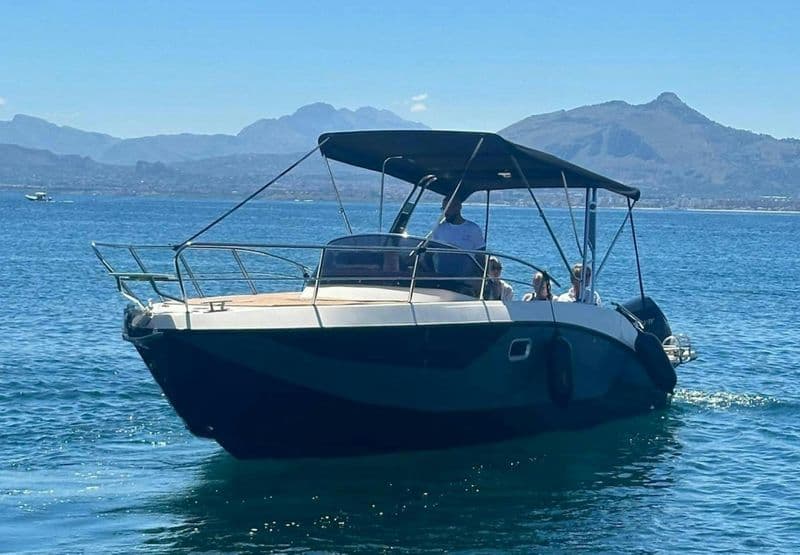 Billet Excursion privée d'une journée à Palerme en bateau avec déjeuner à bord