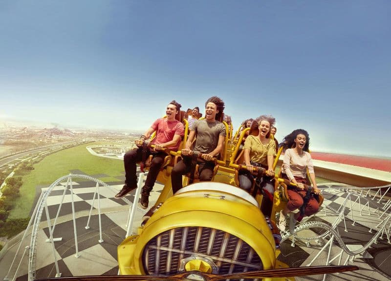 Billet Ferrari World and Sheikh Zayed Grand Mosque Day Trip From Dubai