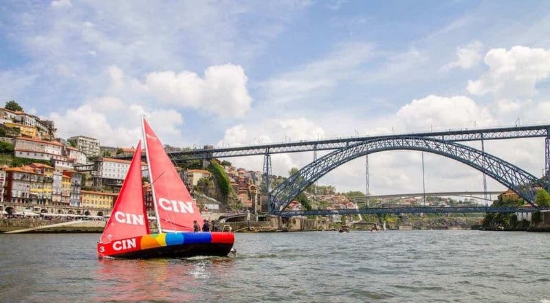 Billet Porto cours privé de voile dans un bateau de course