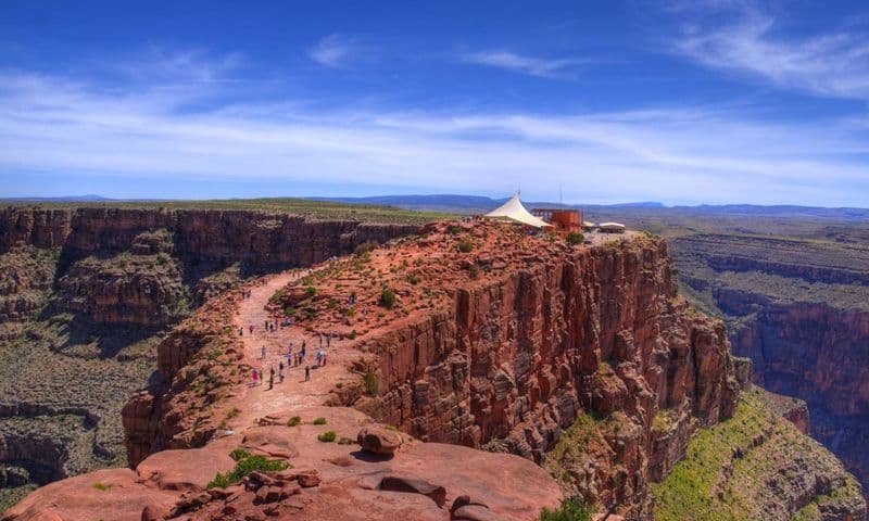 Billet Visite en bus du Grand Canyon West Rim avec arrêt photo au barrage Hoover, billet pour hélicoptère et Skywalk
