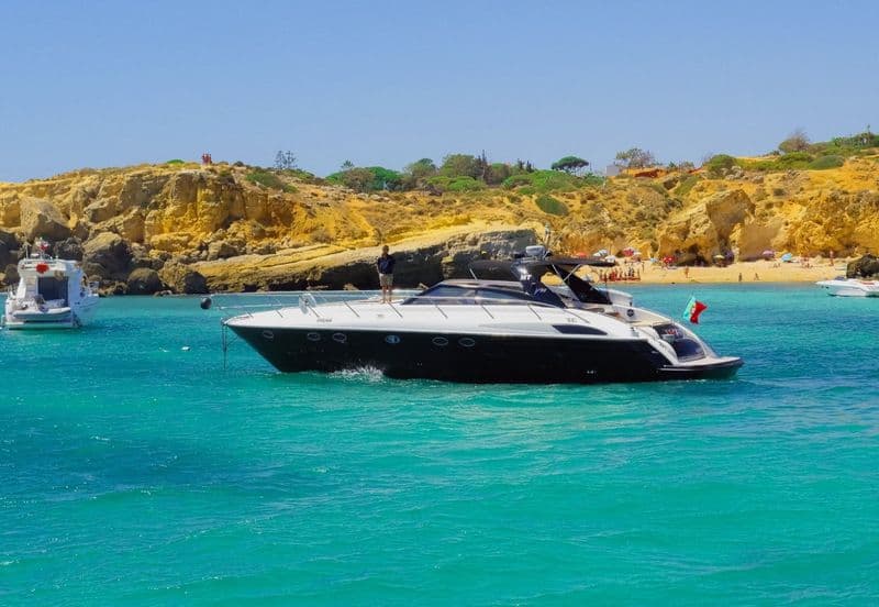 Billet Location de bateau - Princess V55 (Yacht)