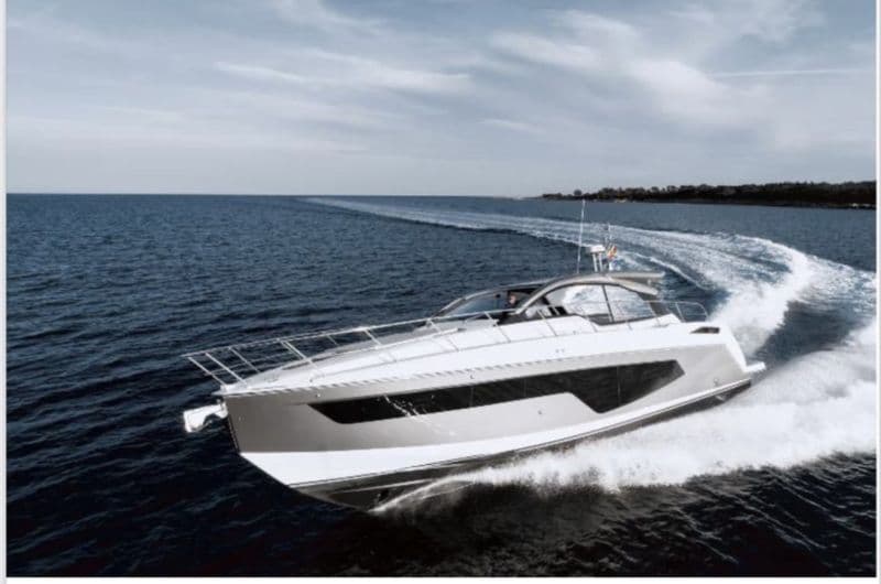 Billet Location de bateau - Azimut 51 (Yacht)