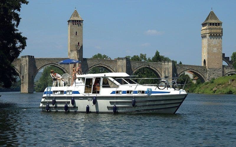 Billet Classic Tarpon 37 (Barge)