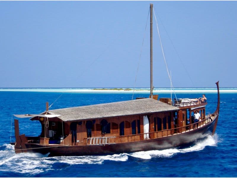 Billet Dhoni 6 pax (Yacht)