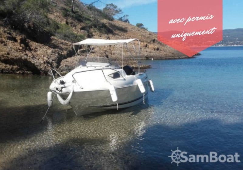 Billet Quicksilver Activ 470 Cabin (Motorboat)