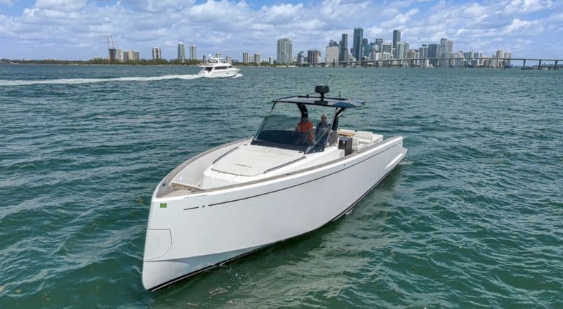 Billet Location de bateau - Pardo Yachts Pardo 43 (Motorboat)