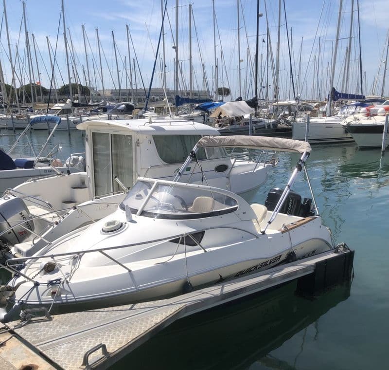 Billet Quicksilver Activ 540 Cabin (Motorboat)