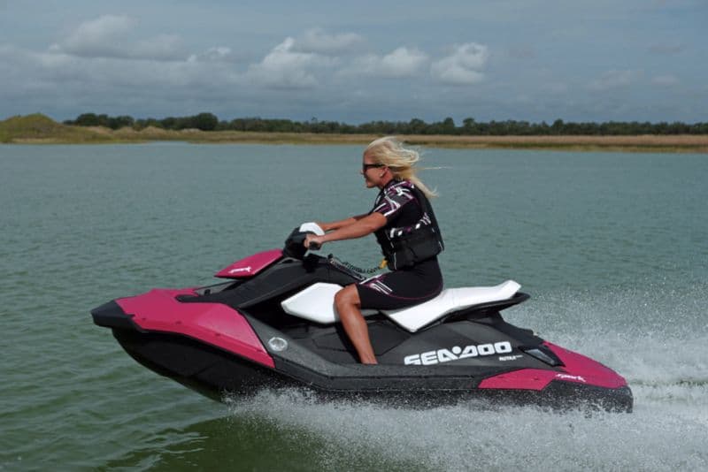 Billet Location de bateau - Sea-Doo Spark (Jetski)
